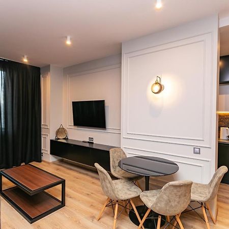 Petrovdom Apartment 183А-183B In Rc New York Concept House, 74 Antonovycha Street Kiev Extérieur photo