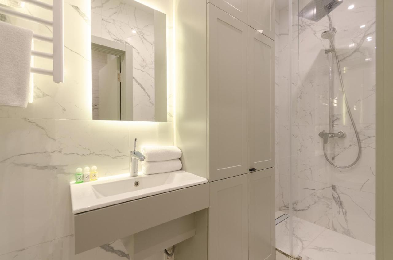 Petrovdom Apartment 183А-183B In Rc New York Concept House, 74 Antonovycha Street Kiev Extérieur photo
